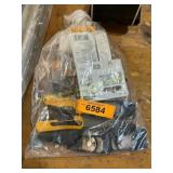 DeWalt Utility Knives