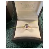 Riddles Jewelry Gold Iradescent Ring Size 7