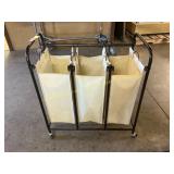 Cloths hamper with wheels