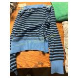 Free Assembly Black & Blue Sweater Sz L