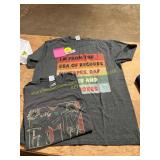 2ct Size L Graphic T s