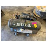 Portable air compressor