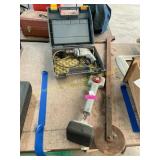 Elec drill, carpet stretcher
