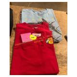 2ct Size XL Graphic T s