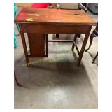Lift Top Desk