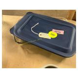 Pyrex 3qt Glass Dish w/Lid