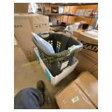 4ct plastic totes 1 lid laundry basket