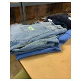 Sz 4 jeans me Sz 4 pants