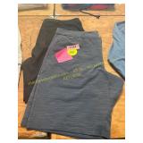 2ct Size 38 Men s Shorts