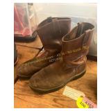 Mens 10.5 Wolverine Work BOOTS