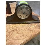 New Haven Mantle Clock w/Key