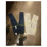 Size M patterned pants size L jeans