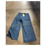 Free Assembly Cropped Pants S, Pink shirt S