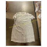 T-Shirt Dress XL, Jeans 16.