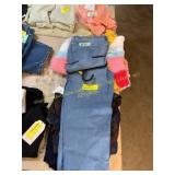 L jeans & XL Sweater