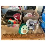 Wood Coat Rack for Stuffed Toys (Kitchen)