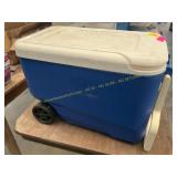 Igloo cooler