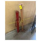 Post hole driver, sledge hammer