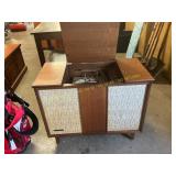 Record player/stereo cabinet