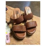 Size 39/9 Miz Mooz Platform Sandals