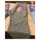 Wrangler Size 40x32 Army Green Utility Pants