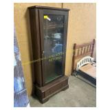 Gun cabinet