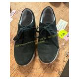 Womens 7.5 Dansko Alissa Sneakers