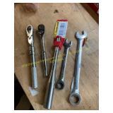 5 set of husky tools