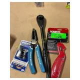 Rachet, spray tip, & misc
