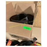 4 pc 10' Plant Pot: Outdoor/Indoor & 2 keyboard co