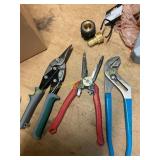 Garden hose kit, pliers, & misc