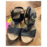 Womens 8W Comfort Plus Wedge Sandals