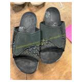 Womens Sz 9 Merrell Slide Sandals