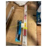 Door closer+under door seal
