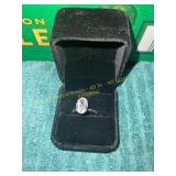 Unverified 1.25ct Size 7.5 Gold Engagement Ring