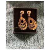 Unverified Vintage Yellow Gold Earrings