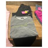 Nike L Athletic Pants + Lee Long Sleeve