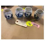 4ct Vin. Delft Blue Porcelain Spice Jars