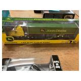 John Deere 1/64 Scale Semi + Trailer