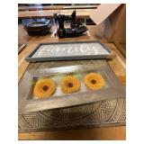 Family sign, 3 fake sunflowers, & misc