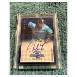 Donruss Signed Derrek Lee Baseball Card