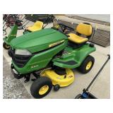 John Deere x300 18.5 ho  42 in deck hydro
