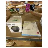 Desk heater and wireless keyboard for tablets