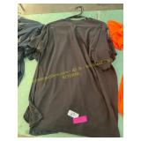 Assorted tee shirts