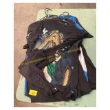 Assorted tee shirts