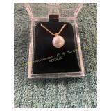 Unverified Vintage Pearl + Gold Necklace