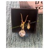 Unverified Sapphire 3CT Gold Set