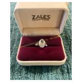 Unverified Zales 2ct Size 7 Gold/Diamond Ring