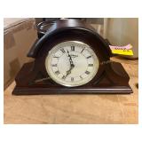 Vollmond Mantle Clock