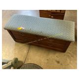 Lane cedar chest